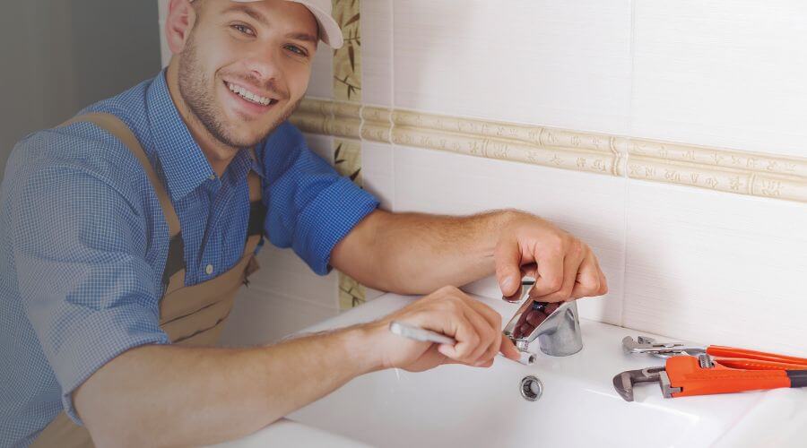 Handle or spout repair in Stafford, KS